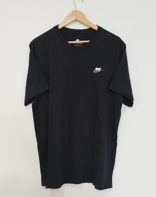 Nike Black T-Shirt - Size L